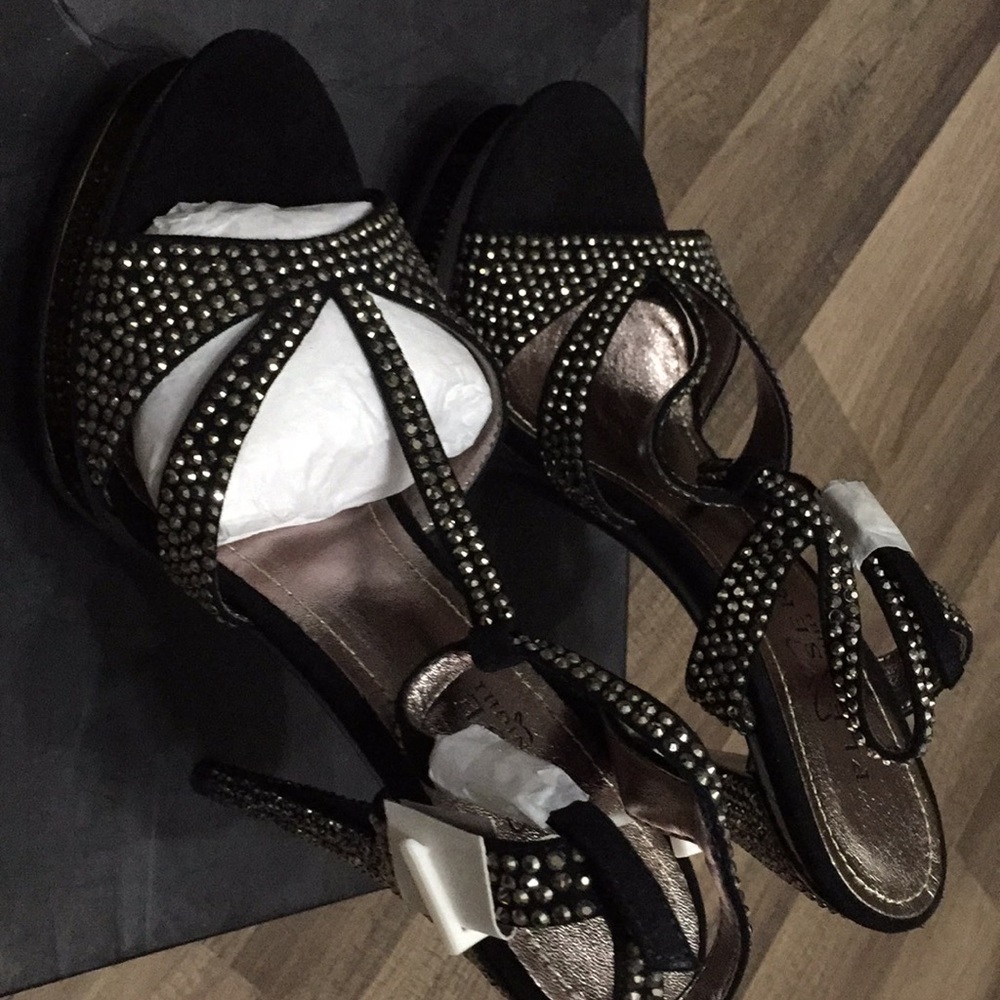 Pleaser Black and Silver Platform Heels - Picture 6 of 8